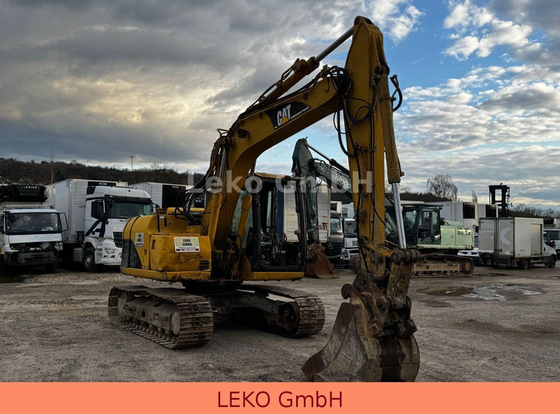 Caterpillar 311C Mit Zwei Löffeln - Bager guseničar: slika 1 Caterpillar 311C Mit Zwei Löffeln - Bager guseničar: slika 1