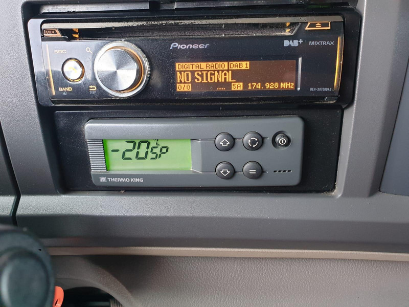 Hladnjača DAF LF 220 EURO 6 6 CYL. LAMBERET: slika 20 Hladnjača DAF LF 220 EURO 6 6 CYL. LAMBERET: slika 20