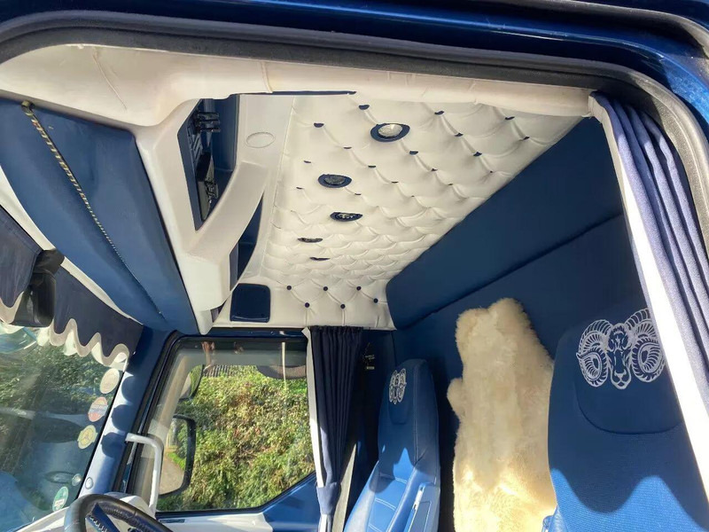 Kamion za prevoz stoke DAF LF 280: slika 12