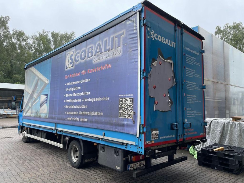 DAF LF210 FA - Kamion sa zatvorenim sandukom: slika 4 DAF LF210 FA - Kamion sa zatvorenim sandukom: slika 4