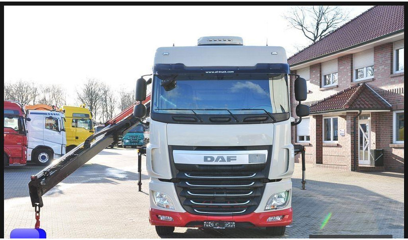 DAF XF 440 - Kamion sa tovarnim sandukom, Kamion sa dizalicom: slika 2 DAF XF 440 - Kamion sa tovarnim sandukom, Kamion sa dizalicom: slika 2