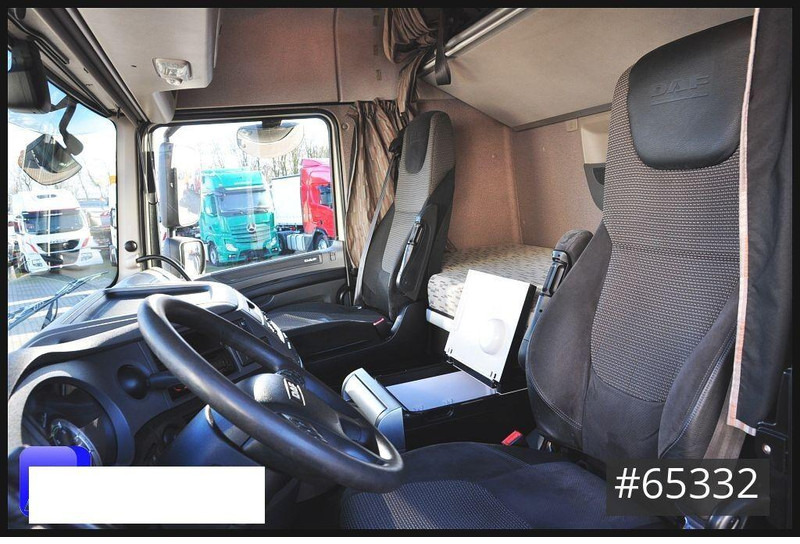 DAF XF 440 - Kamion sa tovarnim sandukom, Kamion sa dizalicom: slika 4 DAF XF 440 - Kamion sa tovarnim sandukom, Kamion sa dizalicom: slika 4