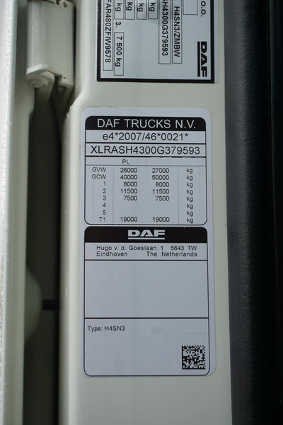 DAF XF 480 / E 6 / ACC / CHŁODNIA + WINDA / 18 PALET / ŁAD. 12 540KG DAF XF 480 / E 6 / ACC / CHŁODNIA + WINDA / 18 PALET / ŁAD. 12 540KG: slika 11