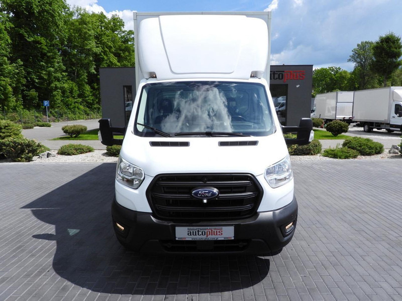 Ford TRANSIT  KONTENER WINDA 8 PALET TEMPOMAT LEDY KLIMATYZACJA  130K - Dostavno vozilo sa zatvorenim sandukom: slika 5 Ford TRANSIT  KONTENER WINDA 8 PALET TEMPOMAT LEDY KLIMATYZACJA  130K - Dostavno vozilo sa zatvorenim sandukom: slika 5