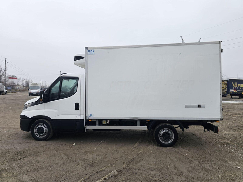 Iveco 35-130 S - Carrier Pulsor 350 frigo - Dostavno vozilo hladnjača: slika 5 Iveco 35-130 S - Carrier Pulsor 350 frigo - Dostavno vozilo hladnjača: slika 5