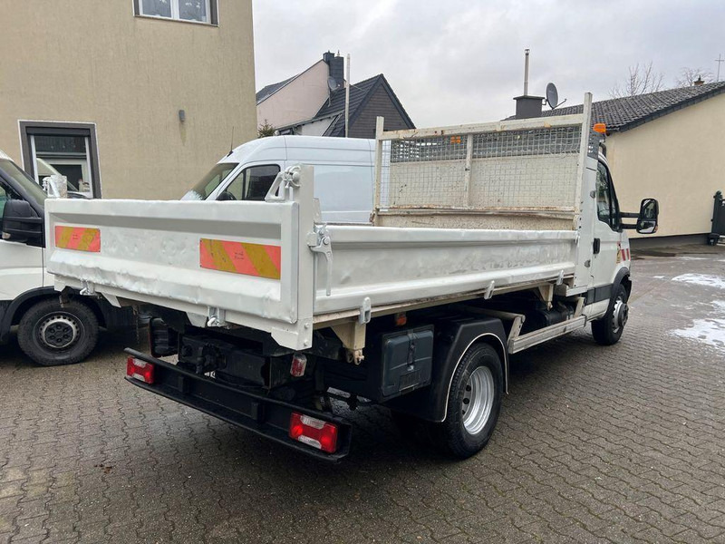 Iveco 70C17 3 way tipper - Istovarivač: slika 4 Iveco 70C17 3 way tipper - Istovarivač: slika 4