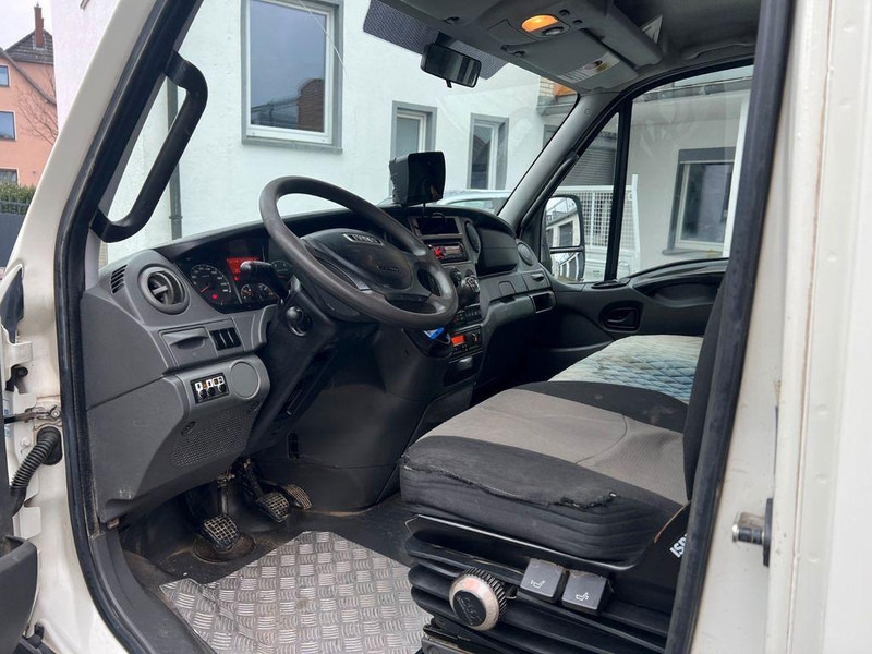 Iveco 70C17 3 way tipper - Istovarivač: slika 5 Iveco 70C17 3 way tipper - Istovarivač: slika 5