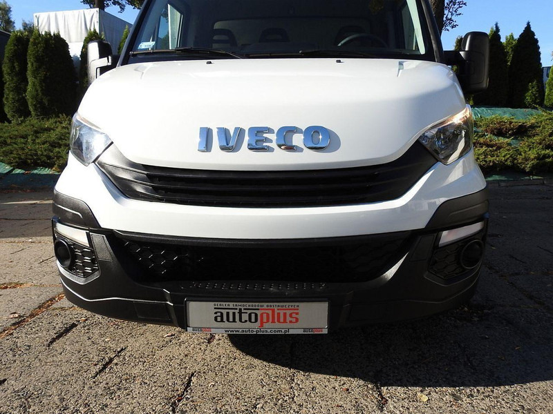 Iveco DAILY 35S18 PLANDEKA WINDA 8 PALET TEMPOMAT KLIMATYZACJA 180KM - Kamion sa zatvorenim sandukom: slika 5 Iveco DAILY 35S18 PLANDEKA WINDA 8 PALET TEMPOMAT KLIMATYZACJA 180KM - Kamion sa zatvorenim sandukom: slika 5