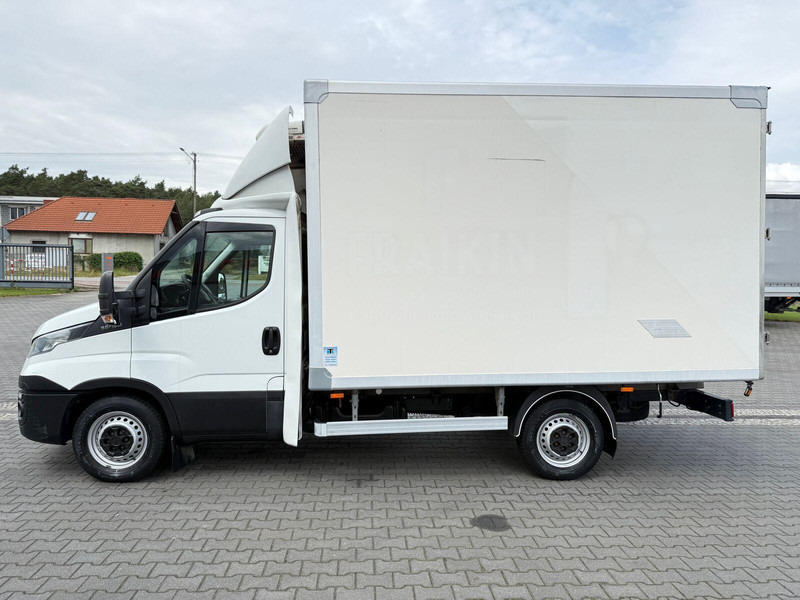 Iveco Daily 35S15 3.0 Diesel Kontener 3x Drzwi Chłodnia Izoterma Therm - Dostavno vozilo hladnjača: slika 2 Iveco Daily 35S15 3.0 Diesel Kontener 3x Drzwi Chłodnia Izoterma Therm - Dostavno vozilo hladnjača: slika 2