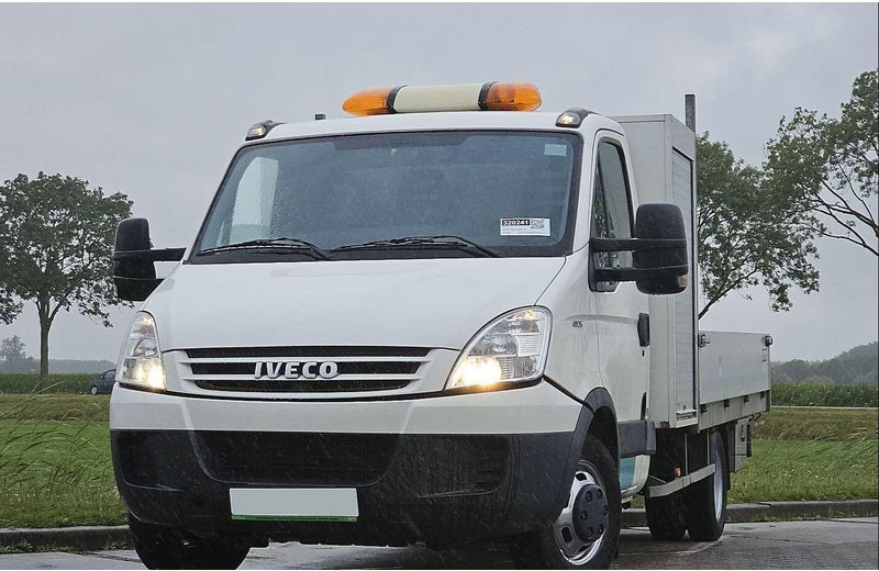 Iveco Daily 40C15 - Flatbed + crane - Kamion sa tovarnim sandukom, Kamion sa dizalicom: slika 5 Iveco Daily 40C15 - Flatbed + crane - Kamion sa tovarnim sandukom, Kamion sa dizalicom: slika 5