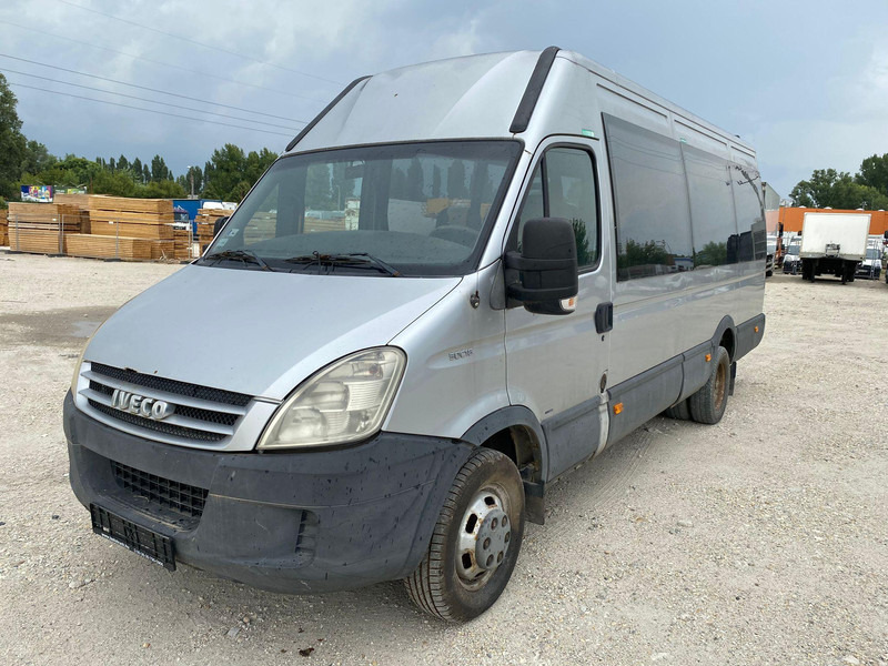Iveco Daily 50 C 18 - 20 personal minibus - Minibus, Putnički kombi: slika 1 Iveco Daily 50 C 18 - 20 personal minibus - Minibus, Putnički kombi: slika 1