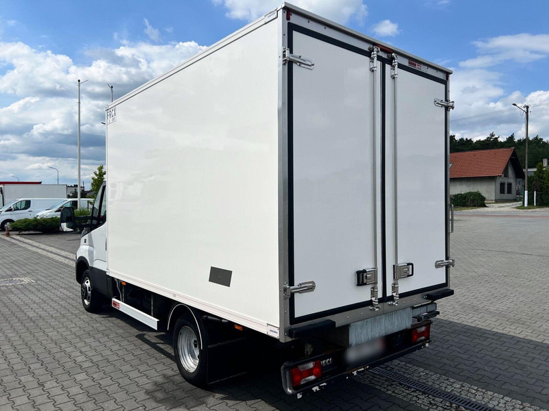 Iveco Daily 50C15 Kontener Mroźnia/Chłodnia 3x Drzwi ThermoKing V 300 - Dostavno vozilo hladnjača: slika 3 Iveco Daily 50C15 Kontener Mroźnia/Chłodnia 3x Drzwi ThermoKing V 300 - Dostavno vozilo hladnjača: slika 3