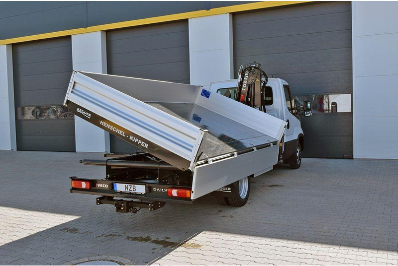 Iveco Daily 50C21H 3 way tipper + crane Hiab T-CLX 029 - Istovarivač, Kamion sa dizalicom: slika 5 Iveco Daily 50C21H 3 way tipper + crane Hiab T-CLX 029 - Istovarivač, Kamion sa dizalicom: slika 5