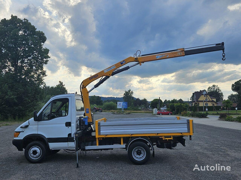 Iveco Daily 65c-15 Flatbed + crane Copma - Kamion sa tovarnim sandukom, Kamion sa dizalicom: slika 2 Iveco Daily 65c-15 Flatbed + crane Copma - Kamion sa tovarnim sandukom, Kamion sa dizalicom: slika 2