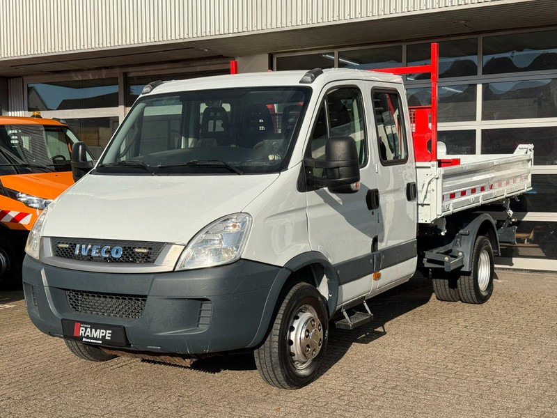 Iveco Daily 70C17 Doka Three sided M Tipper + Crane - Istovarivač, Kamion sa dizalicom: slika 3 Iveco Daily 70C17 Doka Three sided M Tipper + Crane - Istovarivač, Kamion sa dizalicom: slika 3