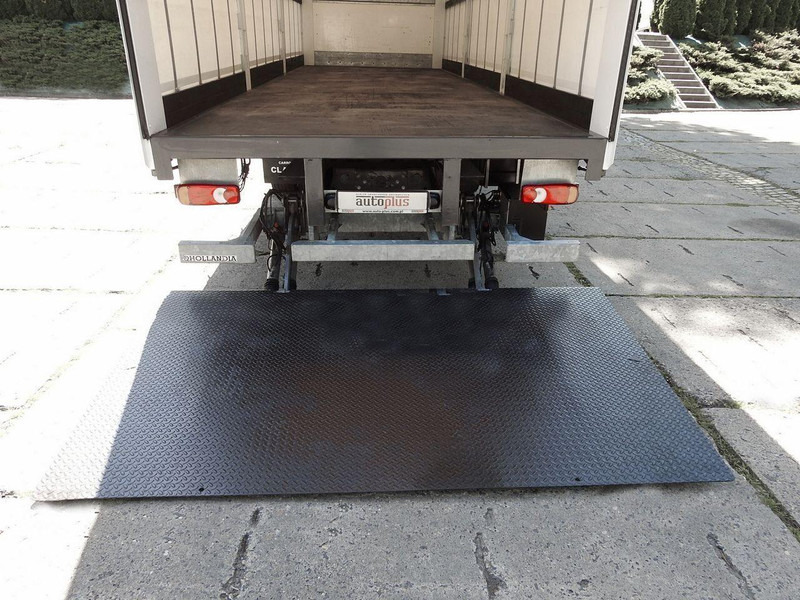 Kamion sa zatvorenim sandukom Iveco EUROCARGO 120 - 220 PLANDEKA WINDA 20 PALET AUTOMAT KLIMATYZACJA: slika 13