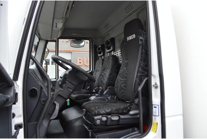 Hladnjača Iveco EUROCARGO 120EL18 REFRIGERATOR+LIFT SIDE DOOR: slika 12 Hladnjača Iveco EUROCARGO 120EL18 REFRIGERATOR+LIFT SIDE DOOR: slika 12