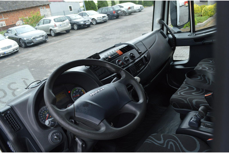 Hladnjača Iveco EUROCARGO 120EL18 REFRIGERATOR+LIFT SIDE DOOR: slika 13 Hladnjača Iveco EUROCARGO 120EL18 REFRIGERATOR+LIFT SIDE DOOR: slika 13