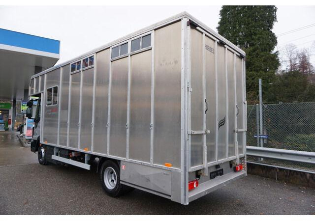 Iveco EUROCARGO 80-190 Lószállító - Kamion za prevoz stoke: slika 5 Iveco EUROCARGO 80-190 Lószállító - Kamion za prevoz stoke: slika 5