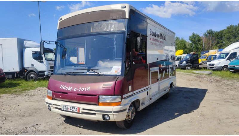 Iveco Etalmobil 55SA foodtruck - 5.5t - Hrana kamion: slika 3 Iveco Etalmobil 55SA foodtruck - 5.5t - Hrana kamion: slika 3