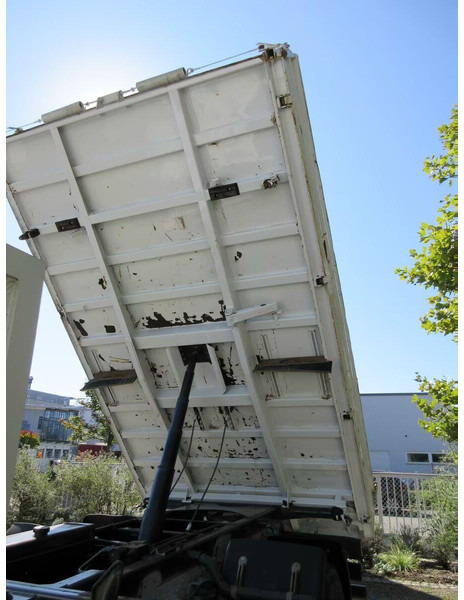 Iveco Eurocargo 120E25 - 3 way tipper - Istovarivač: slika 4 Iveco Eurocargo 120E25 - 3 way tipper - Istovarivač: slika 4