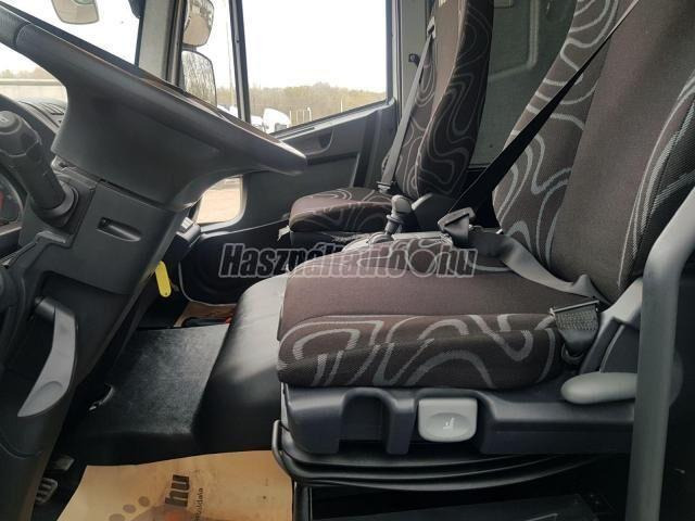 Iveco Eurocargo 180E28 - Kamion za prevoz stoke: slika 4 Iveco Eurocargo 180E28 - Kamion za prevoz stoke: slika 4