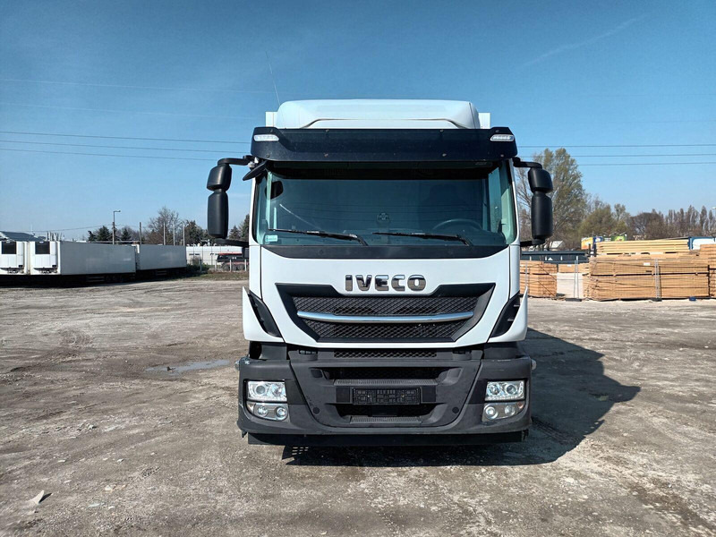 Iveco Stralis 310 6x2 Koffer + LBW - Kamion sa zatvorenim sandukom: slika 3 Iveco Stralis 310 6x2 Koffer + LBW - Kamion sa zatvorenim sandukom: slika 3