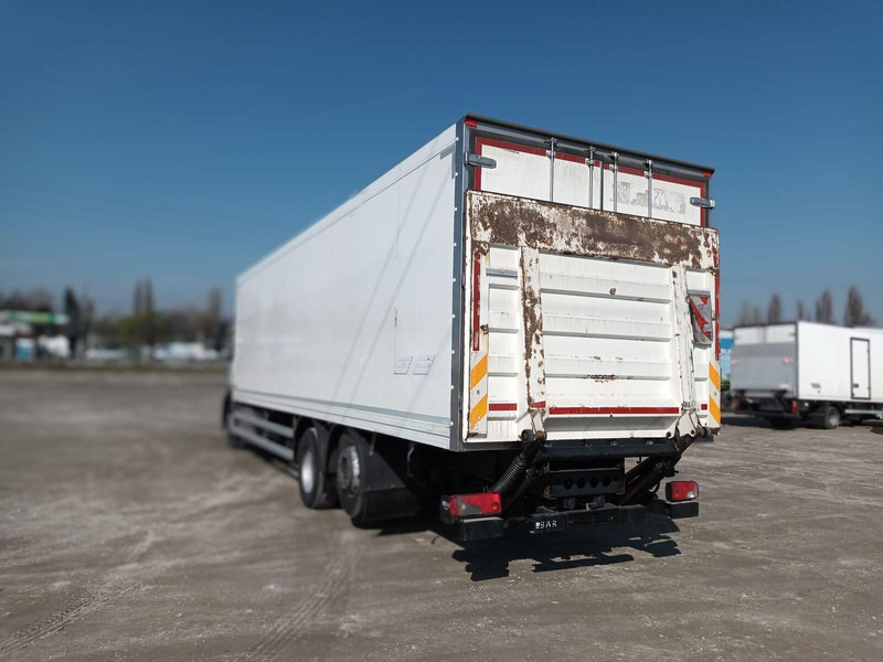 Iveco Stralis 310 6x2 Koffer + LBW - Kamion sa zatvorenim sandukom: slika 5 Iveco Stralis 310 6x2 Koffer + LBW - Kamion sa zatvorenim sandukom: slika 5