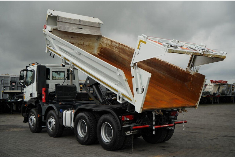 Iveco X-WAY 480 / 8X4 / WYWROTKA DWUSTRONNA / HYDROBURTA / HYDROKLAPA - Istovarivač: slika 4 Iveco X-WAY 480 / 8X4 / WYWROTKA DWUSTRONNA / HYDROBURTA / HYDROKLAPA - Istovarivač: slika 4