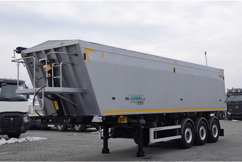 Janmil WYWROTKA / 42 m3 / TYŁ KLAPA / SAF / OŚ PODNOSZONA / ALUFELGI / - Poluprikolica istovarivača: slika 1 Janmil WYWROTKA / 42 m3 / TYŁ KLAPA / SAF / OŚ PODNOSZONA / ALUFELGI / - Poluprikolica istovarivača: slika 1