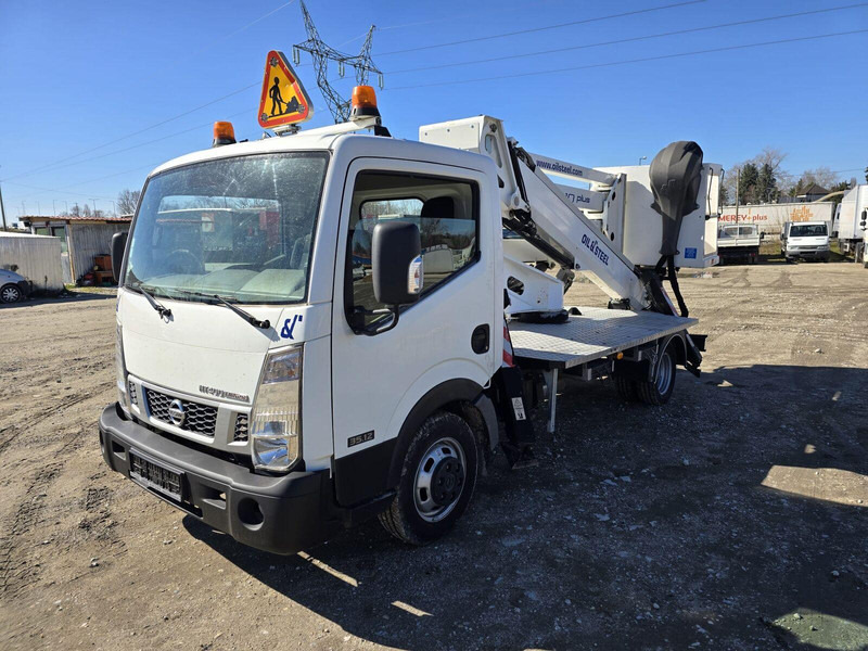 Nissan Cabstar NT 400 Oil & Steel Snake 2010H - 20m - 2 pieces - Kamion, Kamion sa dizalicom: slika 2 Nissan Cabstar NT 400 Oil & Steel Snake 2010H - 20m - 2 pieces - Kamion, Kamion sa dizalicom: slika 2