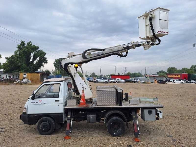 Piaggio Porter Maxxi 1,3 - Lifting Basket 12m - Kamion, Kamion sa dizalicom: slika 5 Piaggio Porter Maxxi 1,3 - Lifting Basket 12m - Kamion, Kamion sa dizalicom: slika 5
