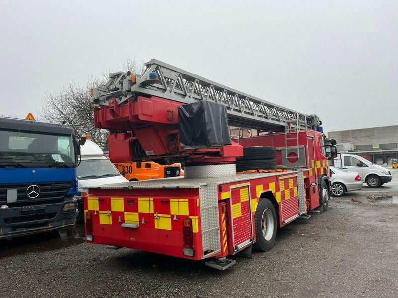 Scania P94-300 Emelőkosaras 33m - Kamion, Kamion sa dizalicom: slika 3 Scania P94-300 Emelőkosaras 33m - Kamion, Kamion sa dizalicom: slika 3