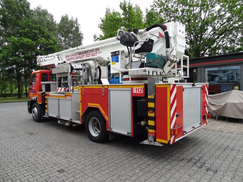MAN 18.284 L2000 - Fire truck+ladder lift - Vatrogasni kamion: slika 4 MAN 18.284 L2000 - Fire truck+ladder lift - Vatrogasni kamion: slika 4