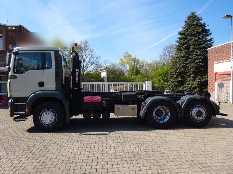 MAN 26.310 TGA - Hook lift truck - Kamion sa hidrauličnom kukom: slika 4 MAN 26.310 TGA - Hook lift truck - Kamion sa hidrauličnom kukom: slika 4