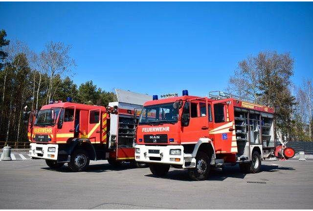 MAN 4x4 Firetruck Feuerwehr DOKA Expedition Camper - Vatrogasni kamion: slika 3 MAN 4x4 Firetruck Feuerwehr DOKA Expedition Camper - Vatrogasni kamion: slika 3