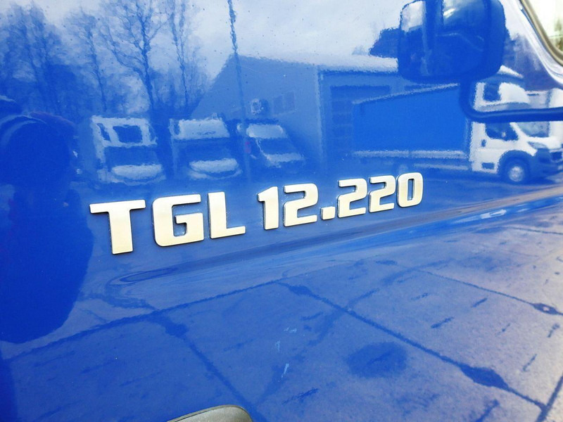 Kamion sa zatvorenim sandukom MAN TGL 12.220 KONTENER WINDA 18 PALET TEMPOMAT KLIMATYZACJA PNEUMAT: slika 20 Kamion sa zatvorenim sandukom MAN TGL 12.220 KONTENER WINDA 18 PALET TEMPOMAT KLIMATYZACJA PNEUMAT: slika 20