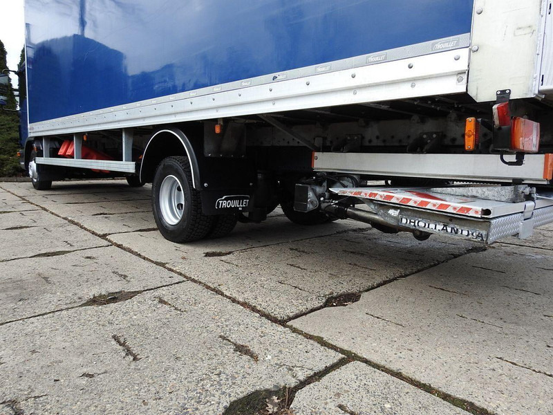 Kamion sa zatvorenim sandukom MAN TGL 12.220 KONTENER WINDA 18 PALET TEMPOMAT KLIMATYZACJA PNEUMAT: slika 17 Kamion sa zatvorenim sandukom MAN TGL 12.220 KONTENER WINDA 18 PALET TEMPOMAT KLIMATYZACJA PNEUMAT: slika 17