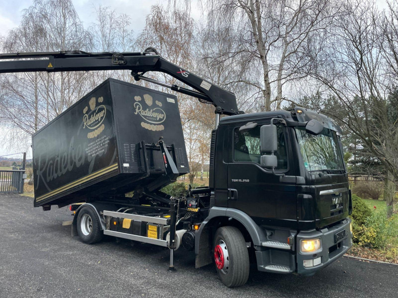 MAN TGM 15.250 Hoof lift + Crane - Kamion sa hidrauličnom kukom, Kamion sa dizalicom: slika 4 MAN TGM 15.250 Hoof lift + Crane - Kamion sa hidrauličnom kukom, Kamion sa dizalicom: slika 4