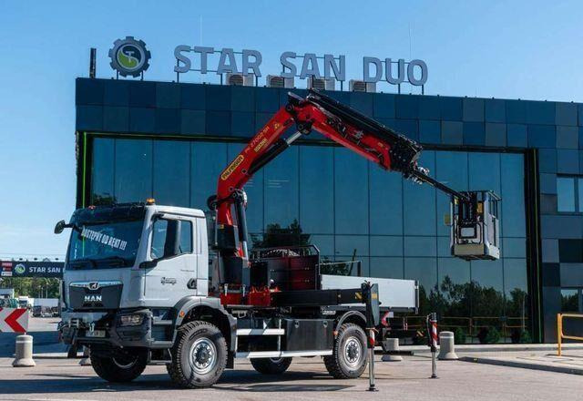 MAN TGM 18.320 4x4 PALFINGER PK 27002 Basket NEW ! - Kamion sa tovarnim sandukom, Kamion sa dizalicom: slika 3 MAN TGM 18.320 4x4 PALFINGER PK 27002 Basket NEW ! - Kamion sa tovarnim sandukom, Kamion sa dizalicom: slika 3