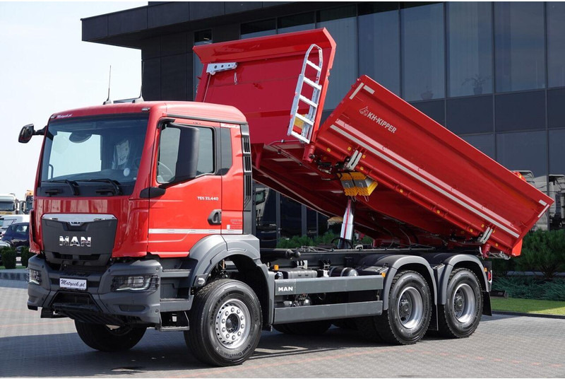 MAN TGS 33.440 / 6X4 / WYWROTKA 3 STRONNA / HYDROBURTA / BORDMATIC / - Istovarivač: slika 5 MAN TGS 33.440 / 6X4 / WYWROTKA 3 STRONNA / HYDROBURTA / BORDMATIC / - Istovarivač: slika 5