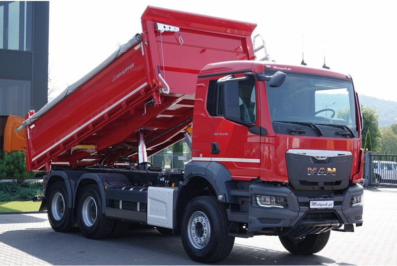 MAN TGS 33.440 / 6X4 / WYWROTKA 3 STRONNA / HYDROBURTA / BORDMATIC / - Istovarivač: slika 2 MAN TGS 33.440 / 6X4 / WYWROTKA 3 STRONNA / HYDROBURTA / BORDMATIC / - Istovarivač: slika 2