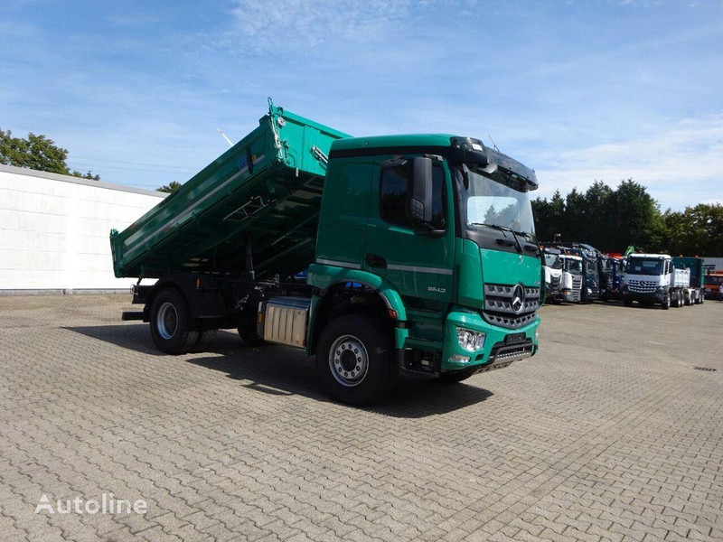 Mercedes-Benz 1843 Arocs 3 way Meiller tipper - Istovarivač: slika 3 Mercedes-Benz 1843 Arocs 3 way Meiller tipper - Istovarivač: slika 3