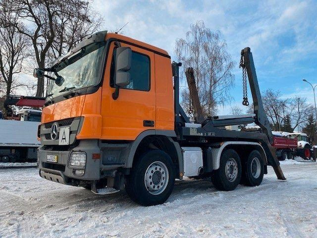 Mercedes-Benz ACTROS 1841 - Kamion za utovaranje kontejnera: slika 1 Mercedes-Benz ACTROS 1841 - Kamion za utovaranje kontejnera: slika 1