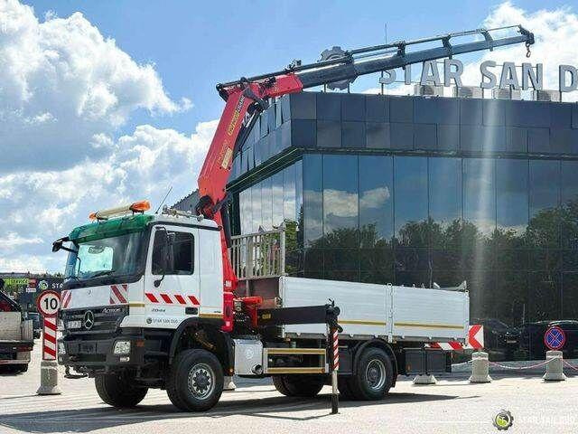 Mercedes-Benz ACTROS 2044A 4x4 Palfinger PK 20002 hds Crane - Kamion sa tovarnim sandukom, Kamion sa dizalicom: slika 3 Mercedes-Benz ACTROS 2044A 4x4 Palfinger PK 20002 hds Crane - Kamion sa tovarnim sandukom, Kamion sa dizalicom: slika 3