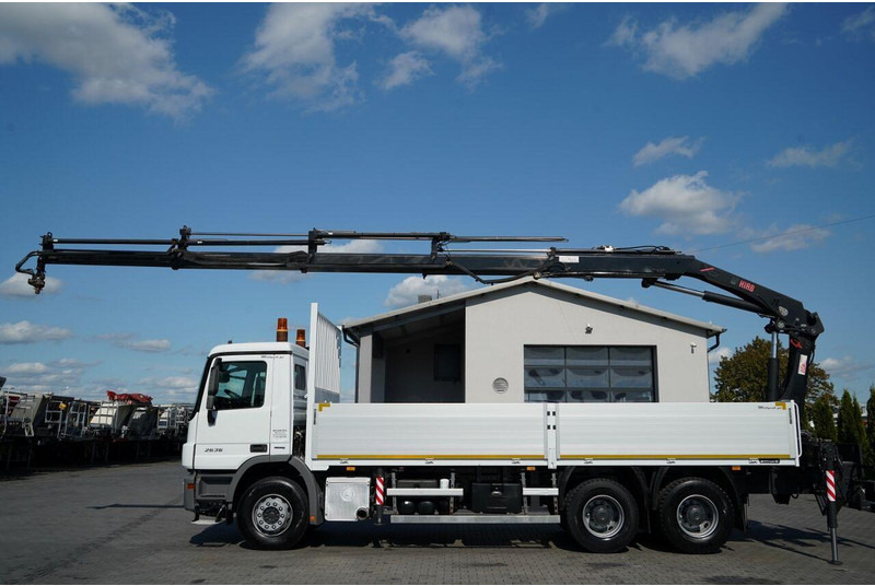Mercedes-Benz ACTROS 2636 / 6x4 / SKRZYNIOWY 7 M + HDS HIAB -  WYSÓW 12,6 M / - Kamion sa tovarnim sandukom, Kamion sa dizalicom: slika 3 Mercedes-Benz ACTROS 2636 / 6x4 / SKRZYNIOWY 7 M + HDS HIAB -  WYSÓW 12,6 M / - Kamion sa tovarnim sandukom, Kamion sa dizalicom: slika 3