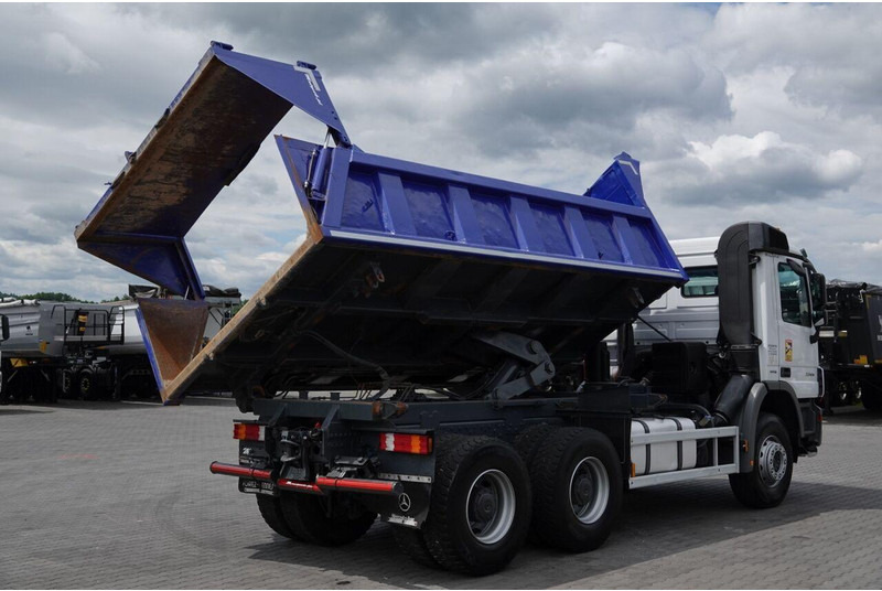 Istovarivač Mercedes-Benz ACTROS 3344 / 6x4 / WYWROTKA 2 STR / BORDMATIC / HYDROBURTA / HY: slika 10 Istovarivač Mercedes-Benz ACTROS 3344 / 6x4 / WYWROTKA 2 STR / BORDMATIC / HYDROBURTA / HY: slika 10