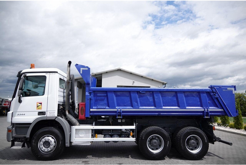 Istovarivač Mercedes-Benz ACTROS 3344 / 6x4 / WYWROTKA 2 STR / BORDMATIC / HYDROBURTA / HY: slika 14 Istovarivač Mercedes-Benz ACTROS 3344 / 6x4 / WYWROTKA 2 STR / BORDMATIC / HYDROBURTA / HY: slika 14