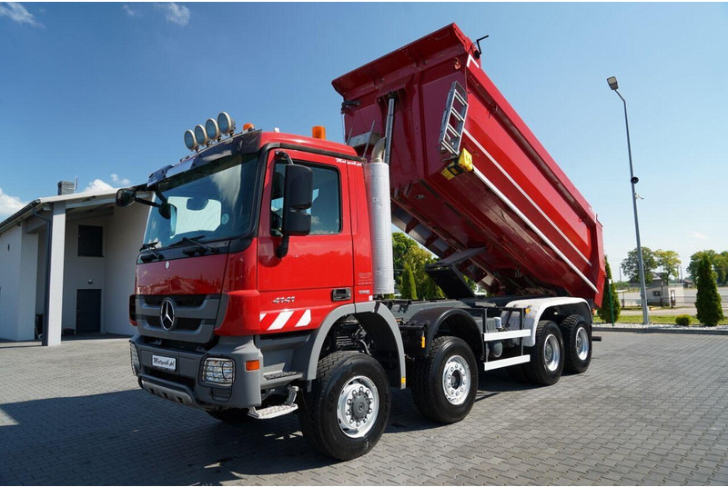 Mercedes-Benz ACTROS 4141 / 8X6 / WYWROTKA TYLNOZSYPOWA / MEILLER KIPPER 5.3M - Istovarivač: slika 2 Mercedes-Benz ACTROS 4141 / 8X6 / WYWROTKA TYLNOZSYPOWA / MEILLER KIPPER 5.3M - Istovarivač: slika 2