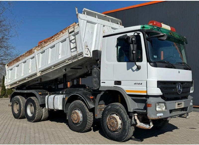 Mercedes-Benz ACTROS 4144 8x8 Tipper - Istovarivač: slika 5 Mercedes-Benz ACTROS 4144 8x8 Tipper - Istovarivač: slika 5